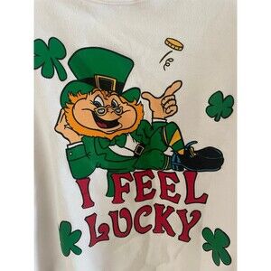 Vtg Mens White 'I Feel Lucky' Leprechaun Crewneck Sweatshirt Size XL St Patricks